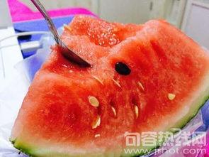 句容吃瓜网,揭秘本地热点，畅享八卦盛宴