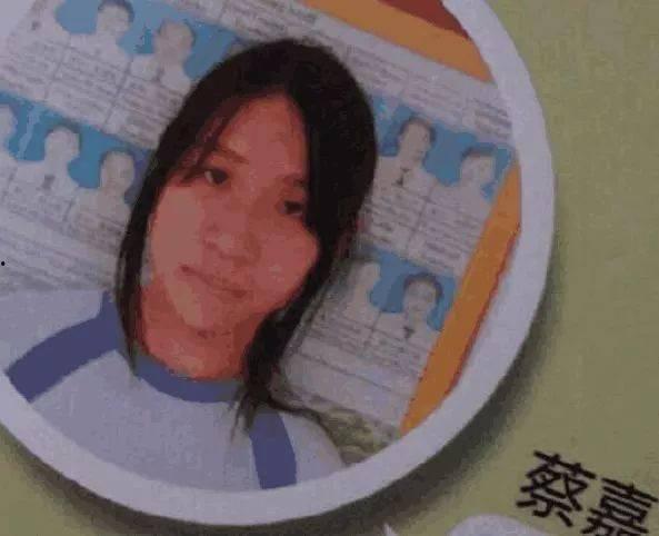 抖音网红打卡吃瓜萝莉,瓜分萝莉美食风潮