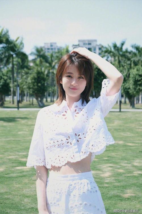 网红我的茶艺老师娜娜吃瓜,揭秘网红吃瓜背后的茶香人生