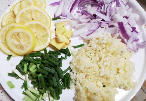 抖音网红王乔熙 吃瓜