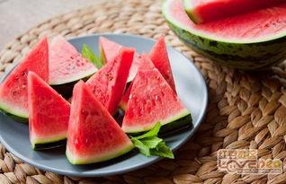 吃瓜群众有哪些网红名字,揭秘吃瓜群众心中的网红名字之谜