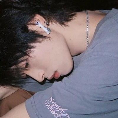 纹身男网红吃瓜事件视频